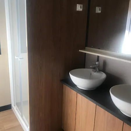 Campsite La Pommeraie 4*