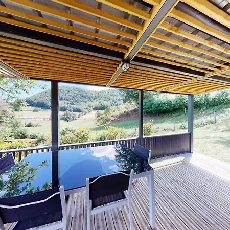 La Pommeraie 4* Vic-sur-Cere